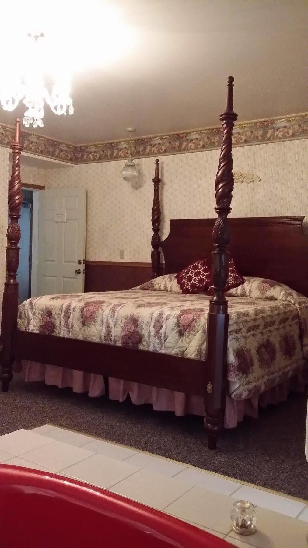 Chestnut Charm Bed & Breakfast Atlantic Exterior photo